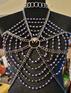 Spiders! Purple and black pearls make up this extra large spider web. Attached to a choker & belt and a couple if spider charms for a finishing touch.  Perfect for a rave or a fun evening out! Spider Jewelry Tutorial, Rave Jewelry For Halloween Party, Punk Body Jewelry For Halloween Party, Chain Jewelry Ideas, Spider Belt, Armor Core, Punk Jewelry Diy, Spider Choker, Spider Web Necklace