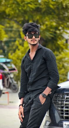 Ashif baba Man Photo Pose Style, Free Fire Game, Attitude Stylish Boys Pic, Men Fashion Photoshoot, Men Fashion Photo, Garena Free Fire, Drawing Couple Poses, Portrait Photo Editing, Lightroom Presets For Portraits