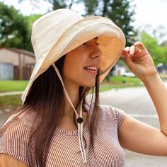 "Wide Brim 5\" Sun Hat Women Bucket Floppy 100% Cotton Wedding Hat Wide Brimmed Sunhat Elegant Vacation Honeymoon Gift for Her This summer hat has a wide 5\" brim for a good sun protection UV UPF.  Removable & adjustable drawstring for windy days. The brim has a wire inside edge and can be turned up or turned down. It's easy to take shape you want. It is elegant accessory for garden and beach parties or other events. Made of environmental friendly and durable 100% cotton linen. ONE SIZE : with a Resort Aesthetic, Vacation Hat, Honeymoon Gift, Cotton Wedding, Honeymoon Gifts, Beach Parties, Wedding Hat, Hat Women, Summer Hat