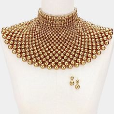 Necklace Size : 13.5" + 3.5" L Decor Size : 5.75" L Earrings Size : 2" L Pearl Armor Bib Choker Necklace Pearl Armor, Pearl Bib Necklace, Chunky Pearls, Choker Chain, Bib Collar, Choker Necklace Set, Pearl Earring, Choker Collar, Jewelry Choker