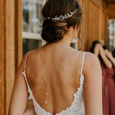 Backdrop Necklace, Backdrops Necklace, Low Back Dresses, Back Necklace, Jewelry Bridal, Rose Gold Necklace, Dress Backs, Bridal Accessories, V Shape