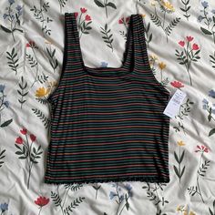 Super Soft And Cute Top For Summer Never Worn! Casual Crop Top Tank For Fall, Casual Cropped Tank Top For Fall, Casual Fall Crop Top Tank, Casual Striped Crop Top Tank, Striped Sleeveless Tops For Fall, Casual Multicolor Crop Top For Fall, Sleeveless Striped Tops For Fall, Casual Black Tank Top For Fall, Casual Multicolor Tank Top For Fall