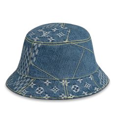 Louis Vuitton Nigo Blue Monogram Giant Wave Denim Logo Sun Bucket Hat M 58cm ********** Louis Vuitton ********** Brand: Louis Vuitton Size: M - 22.8 Inches/58 Cm Name: Nigo Color: Blue Style: Bucket Hat Material: 100% Cotton The Reversible Damier Giant Wave Monogram Sun Hat Is Part Of A Collaboration Capsule With Japanese Artist Nigo This Covetable Accessory Showcases A Playful Combination Of Damier And Monogram Patterns On One Side And Oversized Damier On The Other Expert Craftsmanship Is Refle Hombre Aesthetic, Giant Waves, Style Bucket Hat, Louis Vuitton Hat, Blue Accessories, Louis Vuitton Accessories, Lv Monogram, Louis Vuitton Official, Vintage Louis Vuitton