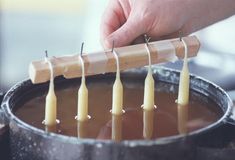 Beeswax Candles Diy, Medieval Crafts, 2012 Calendar, Hand Dipped Candles, Candle Dipping, Soya Mumu, Candle Magick