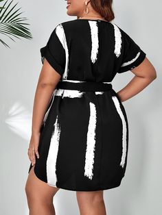 This Plus Size Abstract Short Sleeve Belted Dress is ideal for a variety of occasions. Expertly tailored in a comfortable and elegant fabric mix, this dress features a flattering belted waist, tailored short sleeves, and a classic abstract pattern. Perfect for an evening out or a formal event. 95% Polyester, 5% Elastane Imported Pull On closure Fabric has no stretch, soft and skin-friendly, comfortable to wear Feature: short sleeve, roll up, round neck, with belt, brush print, plus size straight dress Occasions: casual daily wear in summer, fit for going out, work, dating, party or holiday Brand Size Dress Bust Waist Hip XS 0-2 31-32.5'' 23-24'' 31-34" S 4--6 33-35'' 25-26'' 35-37" M 8--10 35-36'' 27-28'' 38-39" L 12--14 38-40'' 29-31'' 40-42" XL 14-16 40-42'' 33.5-36'' 44-46" 2XL 18-20 42 Short Sleeve Belted Dress For Work, Casual Fitted Short Sleeve Belted Dress, Casual Fitted Belted Dress With Short Sleeves, Casual Short Sleeve Dresses With Belt, Chic Black Belted Dress With Short Sleeves, Chic Short Sleeve Dresses With Belt, Elegant Short Sleeve Belted Dress With Tie Waist, Elegant Black Belted Dress With Short Sleeves, Chic Belted Short Sleeve Shirt Dress