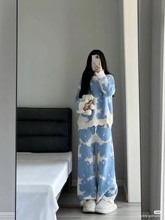 Korean Lounge Outfit, Sleepwear Women Comfy, Winter Night Dress, Dress Up For Girls, Nightwear For Women, Sleepwear For Women, Night Gowns