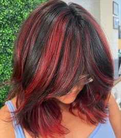 Red In Brown Hair, Red Hair Black Highlights, Chunky Highlights Red, Chunky Red Highlights On Dark Hair, Chunky Highlights Short Hair, Chunky Red Highlights, Purple Chunky Highlights, Red Chunky Highlights