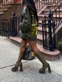 Punk Style Outfits, Best Fall Outfits, Fire Fits, Trendy Fall Outfits, Cozy Vibes, Streetwear Fashion Women, Trendy Fall, Winter Fits, Dope Outfits