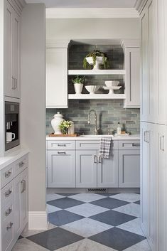 (paid link) kitchen black and white tiles White Kitchen Floor, White Kitchen Cabinet, Timeless Kitchen Design, Multifunctional Room, Black And White Kitchen, White Kitchen Tiles, White Bathroom Tiles, Timeless Kitchen, Black And White Tiles