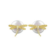 Elevate your style with our 925 Silver Round Pearl Dragonfly Stud Earrings. Crafted with high-quality silver and adorned with a delicate dragonfly design, these earrings are the perfect addition to any outfit. The round pearl adds a touch of elegance and sophistication, making them a versatile and timeless piece for any occasion. Complete your look with a touch of sophistication. Our 925 Silver Round Pearl Dragonfly Stud Earrings combine high-quality silver with a delicate dragonfly design, creating a versatile and timeless piece that will elevate any outfit. Whether you're dressing up for a special occasion or simply want to add some elegance to your everyday look, these earrings are the perfect choice. Tarnish-proof Water-proof Sleep / Nap-proof Safe for sensitive skin Wear it while work Sterling Silver Nose Rings, Ring Holder Necklace, Silver Nose Ring, Bff Necklaces, Flat Back Earrings, Moissanite Necklace, Feather Necklaces, Gemstone Necklace Pendant, Rose Gold Jewelry