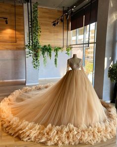 Harsi Shor, Wedding Dresses Champagne, Dresses Champagne, Pretty Quinceanera Dresses, Wedding Dress Champagne, Princess Ball Gowns, Ball Gowns Evening, Quince Dresses