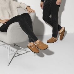 Boston Suede Leather Boston Shearling Birkenstock, Weather Clothes, Boston Shearling, Birkenstock Boston Shearling, Boston Clog, 2025 Fashion, Birkenstock Boston, Birkenstock Boston Clog, Leather Slippers