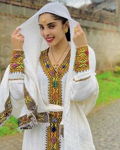 Ethiopian Embroidery, Amhara Culture, Christian Modesty, Eritrean Dress, Ethiopian Culture, Cultural Dress, Beautiful Ethiopian, Ethiopian Clothing, Habesha Dress