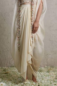 Buy Ivory Bustier Silk Embroidered Zardozi Border Draped Skirt Set For Women by Prisho Online at Aza Fashions. Drape Skirt Indian, Shoulder Off Top, Zardozi Border, Organza Cape, Desi Attire, Haldi Outfits, Eastern Dresses, Silk Cape, Trendy Outfits Indian