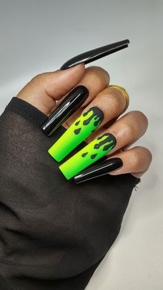 Colors: Solid glossy black, with neon green vertical ombre w/ black drip nail art in matte Package Includes: 14-20+ nails, tube of nail glue OR adhesive tabs (glue alternative), 2 cuticle sticks, 1 mini file/buffer, 1 satin drawstring bag for nail storage, and 1 instruction card.   (full sets include both adhesives) Processing time:  All of my sets are made to order so please understand production can take up to 5 days.  I am NOT currently accepting rush orders so please be aware that if you need your set within the week you placed your order, they will NOT arrive on time.    *REMINDER* Nails come etched and primed for maximum adhesion If using nail glue, gently file off remaining glue (preferably with an e-file) before re-use  Nail sets applied with nail glue will last 1-3 weeks** Nail se Paint Drip Nails, Drip Nail Art, Nail Storage, Drip Nails, Dope Nail Designs, Neon Nails, Drip Painting, Nail Glue