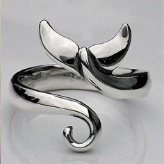 Mermaid Tail Silver Adjustable Ring Silver Earrings Outfit, Tail Mermaid, Simple Silver Jewelry, Mermaid Ring, Bracelet Pandora, Ocean Jewelry, Whale Tail, Silver Jewelry Rings