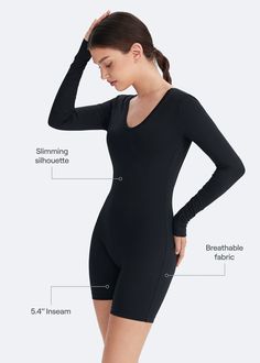 Make a statement with our U-Back Long Sleeve Bodysuit, combining elegance with comfort. The open back adds a polished touch, with the soft, stretchy fabric designed for day-to-night comfort. Dance Leggings, Short Noir, Body Manga Longa, High Neck Bodysuit, Dance Pants, High Intensity Workout, Crop Top Bra, Comfort Design, Body Contouring