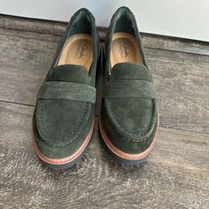 Brand New Clarks Loafers! Super Soft Leather. Color- Forest Green Size-6.5 Casual Green Almond Toe Loafers, Green Moccasins With Rubber Sole For Workwear, Green Round Toe Moccasins For Work, Casual Green Loafers With Plain Toe, Green Casual Plain Toe Loafers, Casual Green Plain Toe Loafers, Green Classic Slip-ons With Round Toe, Green Closed Toe Loafers For Work, Green Closed-toe Loafers For Work