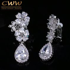 Fashion Earrings-Zircons Elegant Flower Shape Bridal Wedding Jewelry Cubic Zirconia Crystal Clip On Earings for Non Pierced Ear HoleModel Number:32842881517 Cheap Diamond Rings, Dancing Party, Fashion Pic, Pierced Ear, Cubic Zirconia Jewelry, Pierced Jewelry, Wedding Bridal Jewellery, Cz Jewelry, Elegant Flowers