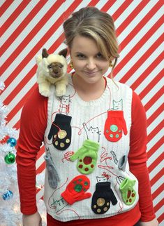 DIY Ugly Christmas Sweaters - Kitten Mittens Ugly Sweater DIY - No Sew and Easy Sewing Projects - Ideas for Him and Her to Wear to Holiday Contest or Office Party Outfit - Funny Couples Sweater, Mens Womens and Kids #christmas Free Christmas Crafts, Kitten Mittens, Diy Ugly Christmas Sweater, Elf Sweater, Cute Christmas Sweater, Christmas Tree Sweater, Diy Sweater