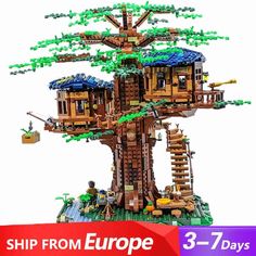 a tree house made out of legos is shown in this image, it's very