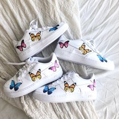 Nwot! Ask For More Photos If You Have Any More Questions! These Are Super Unique! Nike Custom Sneakers For Spring, Spring Nike Custom White Sneakers, Butterfly Nike, Vans Sk8 High, High Top Tennis Shoes, Color Butterfly, Pink Vans, Air Force 1 Custom, Star Shoes