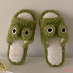 Qteee - Fashionable Frog-themed Plush Slippers Cute Green Slippers With Round Toe, Trendy Green Flat Slippers, Green Casual Indoor Slippers, Playful Green Slippers With Round Toe, Green Casual Slippers For Winter, Frog Plush, Plush Slippers, Cute Frog, Winter Color