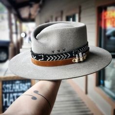 Cowboy Hat Styles Men, Hat Bar Ideas, Hat Styles Men, Custom Hat Ideas, Womens Western Hats