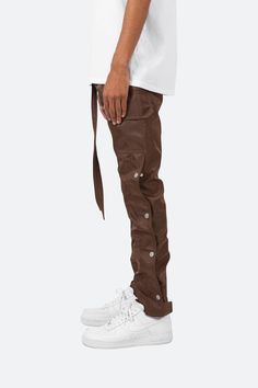 the Snap Zipper II Cargo Pants are designed with an updated relaxed fit throughout, improved, stiffer fabric, with cargo pockets at the side seam, 4 snap closures at the outseam with a zipper underneath the entire length, velcro closure at the leg opening and finished with a built in belt made of self material. details Snap Pants, Pants Outfit Men, Mens Jogger Pants, Black Men Street Fashion, Men Street Fashion, Denim Patches, Mens Joggers, Grey Hoodie, Jogger Pants