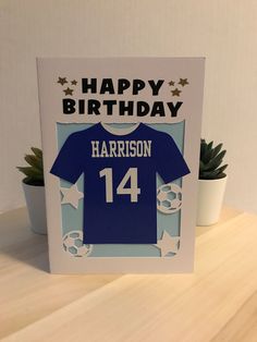 Handmade Birthday card for the football fan in your life.  Made with high quality card and vinyl, this can be personalised with Name, age and the colour of the shirt.  It measures roughly 5x7inches and comes with a Kraft envelope. Insert colour can be changed please select colour required in the secondary colour section. Insert will be left blank for you to write your own message. Football Birthday Card Ideas, Football Card Ideas, Football Cards Handmade, Football Birthday Cards, Soccer Birthday Card, Birthday Card Football, Cricut Inspiration, Sports Theme Birthday, Creative Birthday Cards