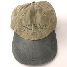 Gently used with no stains, no rips or tears. : Thanks for looking at our item! Please message us with any questions or if we've made an error and we'll be happy to help. Old Orchard Beach, Dad Cap, Dad Caps, Baseball Caps, Be Happy, Fashion Inspiration, Baseball Cap, Baseball Hats, Style Inspiration