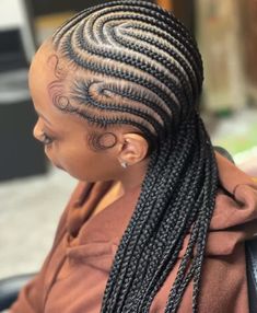 We rounded up 60 curvy freestyle cornrows dubbed Alicia Keys braids that are trending right now. Alicia Keys Cornrows, Freestyle Cornrows, Keys Braids, Braiding Hairstyles, Braid Trends, Old Hairstyles