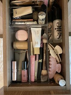 Living In London, Makeup Needs, Dior Fashion, Makeup Obsession, Pretty Makeup