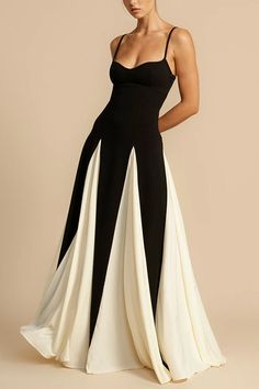 Bali Ootd, Slip Maxi Dress, Dress For A Wedding, Fancy Fashion, Body Curves, Dress Party, Shoes Fashion, Beautiful Dress, A Line Skirt