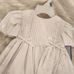 White, Long Length Christening Gown. Comes With Bonnet. For 12 To 16 Lbs, 6 To 9 Months. Never Worn/Used. Still With Tags. Baby Blessing Dress, Pink Toddler Dress, Purple Formal Dress, Sew Ideas, Baptism Dress Baby Girl, Plum Bridesmaid Dresses, Blessing Dress, Red Holiday Dress, Yellow Lace Dresses