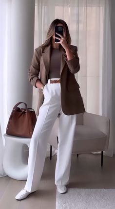 Vibrant Outfits, Stylish Work Attire, Brown Blazer, Casual Day Outfits