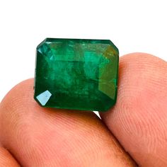 Welcome To, MAKKAHGEMS 100% Natural Zambian Green Emerald Gemstone High Quality Very Precious Ring Size Gemstone Size-13x11x7MM Carat-10.00 and (extra gift) Type Of Gemstone  :    Zambian Green Emerald Gemstone   :   Green Emerald Total Carat  :  10.00 Length  : 13MM Width  :   11MM Depth  :  7MM Shape  :  Cushion Shape Handling Time : 1-2 Working Days Natural / Lab Created : 100% Natural Thankyou For Visit My Shop Precious Rings, Star Ruby, Types Of Gemstones, Green Sapphire, Emerald Gemstone, Sapphire Gemstone, White Sapphire, Surprise Gifts, Emerald Green