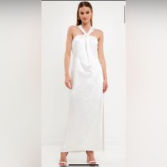 Size M. New. White Halter Neck Cocktail Maxi Dress, Chic White Halter Dress For Formal Occasions, Elegant White Halter Dress For Date Night, Elegant White Halter Cocktail Dress, Chic White Satin Halter Dress, White Chic Satin Maxi Dress, White Satin Chic Maxi Dress, Chic White Satin Maxi Dress, Spring White Satin Maxi Dress