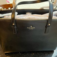 Kate Spade Grand Street Reena Black Pebbled Leather New With Tags Elegant Kate Spade Shoulder Bag With Zipper Closure, Elegant Kate Spade Shoulder Bag With Zipper, Black Pebbles, Kate Spade Bag, Pebbled Leather, Kate Spade, Bag Lady, Shoulder Bag, Women Shopping