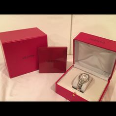 Brand New In Original Box, Never Worn. Stunning Valentino Women's Watch In Metal With Removable Links For Sizing. Designer Watches With Diamond Hour Markers For Gift, Designer White Gold Watches As Gift, Designer White Gold Jewelry And Watches As Gifts, Timeless Watch With Original Box As Gift, Luxury Diamond Watch Gift, Designer Silver Watches As Gift, Designer Silver Watches For Gifts, Elegant Formal Diamond Watch With Original Box, Silver Designer Watches As Gifts