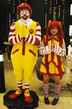 Food Halloween Costumes, Miku Cosplay, Mc Donald, Drawing Anime Clothes, Cosplay Characters, Cute Cosplay, Funny Accessories, Costume Outfits