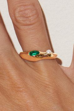 emerla – Hernan Herdez Dope Jewelry, Colombian Emeralds, Jewelry Lookbook, Jewelry Brand, Bling Rings, Contemporary Jewellery, Contemporary Jewelry, Jewelry Inspo, Dream Jewelry