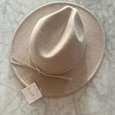 New Never Worn Wide Brim Felt Hat, Raffia Sun Hat, Large Brim Hat, Ribbon Braids, Packable Hat, Baker Boy Cap, San Diego Hat, Floppy Sun Hats, Straw Fedora