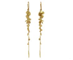 With their fluid, modern design, these Sia Taylor earrings can be worn with everything from the most casual to something more formal. A dramatic cascade of 18K yellow gold golden drops create long, linear dangles. They hang from 18K yellow gold ear wires and have the perfect amount of shimmer and movement. total length : 2 7/8"width : 1/4"18K yellow gold ear wires Yellow Gold Long Drop Earrings For Party, Golden Meadow, Alex Sepkus, Digby And Iona, Rebecca Overmann, Alice Cicolini, Zoe Chicco, Cathy Waterman, Single Stone