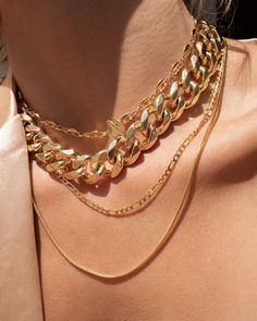 Thick Necklace, Gold Jewelry Gift, Thick Chain Necklace, Gold Chain Choker, Luv Aj, Luxury Jewelry Brands, Herringbone Chain, Chunky Chain Necklaces, Toggle Necklace