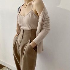 Academia Fashion, Mode Inspo, Mode Vintage, Mode Inspiration, High Waisted Trousers, Looks Vintage, Outfits Casuales, High Waisted Pants, Look Fashion