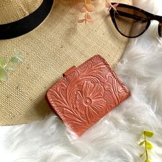 "Timeless women wallets first used in the 60's and 70's as an evolution for women accessories. Labor time: 4-5 hours All handcrafted one at a time by master leather artisans SMALL WALLET - 1 credit card slot. - One zipper coin pocket - One real mirror - one bill compartment - Clasp - 4\" L x 2.5\" W (10 x 7 cm) Because is handmade, each leather wallet will respond to coloring slightly different. Other available colors:https://www.salylimonusa.shop IMPORTANT: if your heart is set on a specific co Trifold Card Holder For Gift, Brown Coin Purse For Gift, Brown Trifold Rectangular Wallet, Hand Tooled Rectangular Wallet For Gift, Hand Tooled Rectangular Wallet As Gift, Bohemian Coin Purse As Gift, Bohemian Coin Purse Gift, Artisan Trifold Wallet As Gift, Artisan Rectangular Trifold Wallet For Gift