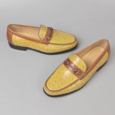 Discover unmatched elegance with our Round-Toe Cow Leather Loafers. Crafted from premium cow leather with a subtle 1-3cm heel, these loafers blend classic design with modern comfort, featuring luxurious sheepskin insoles and pigskin lining for all-day wear. Luxury Brogue Detailed Slip-ons With Round Toe, Formal Moccasins With Textured Sole And Flat Heel, Luxury Slip-on Oxfords With Textured Sole, Formal Moccasins With Textured Sole, Luxury Slip-ons With Brogue Detailing And Round Toe, Luxury Slip-ons With Brogue Detailing, Spring Wingtip Business Moccasins, Spring Leather Wingtip Moccasins, Business Wingtip Moccasins For Spring