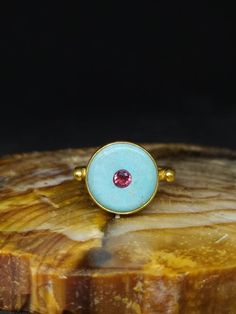 Check out this item in my Etsy shop https://www.etsy.com/listing/792474459/turquoise-silver-ring-minimalist-ring How To Look Rich, Silver Signet Ring, Coin Ring, Statement Ring Silver, Minimalist Rings, Dainty Ring, Stacking Rings, Signet Ring, Turquoise Stone