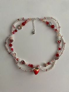 Strawberry Decor, Diy Bracelet Designs, Handmade Wire Jewelry, Funky Jewelry, Beaded Bracelets Diy, Diy Crafts Jewelry, Beaded Accessories